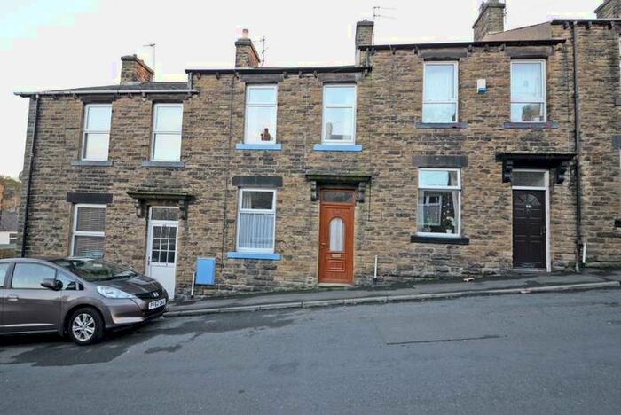 2 Bedroom House To Rent In Castle Street Skipton, BD23