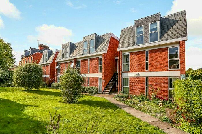 2 Bedroom Apartment To Rent In Elm Court, Elm Road, Winchester, SO22