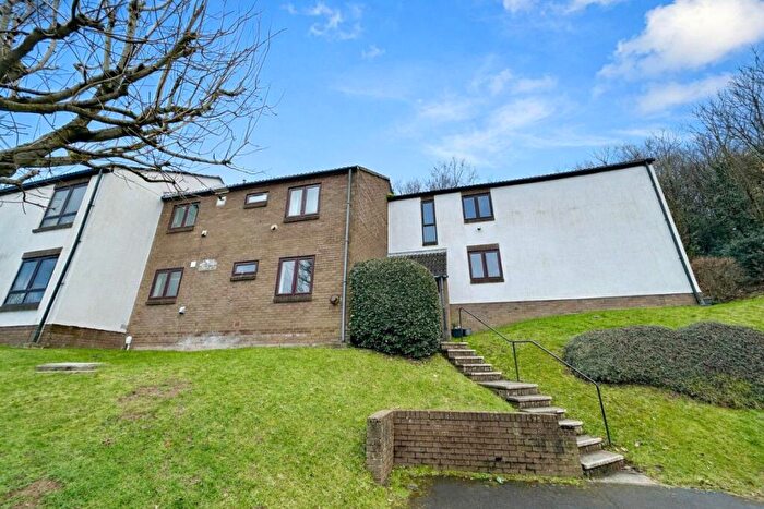 2 Bedroom Flat To Rent In Somerset Road, Portishead, BS20