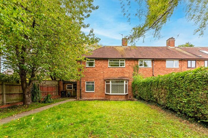 3 Bedroom End Terrace House For Sale In Colmore Drive, Sutton Coldfield, B75