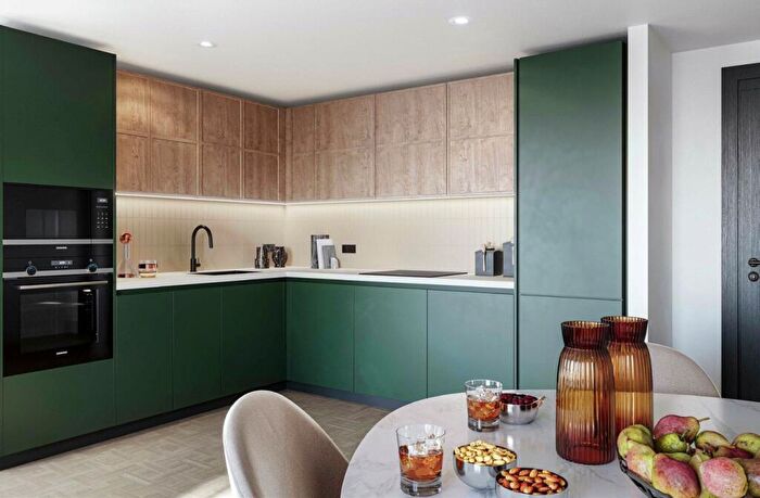 Flat For Sale In The Ascent, SW11