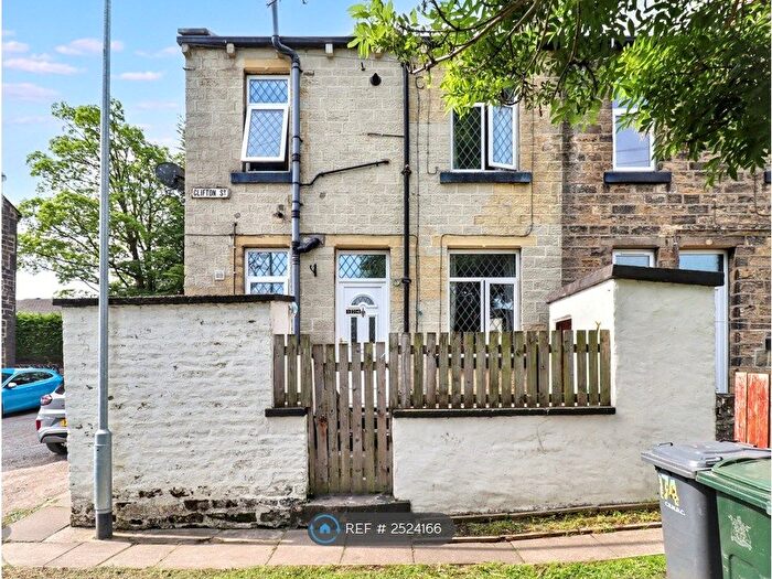 2 Bedroom Terraced House To Rent In Clifton Street, Keighley, BD22