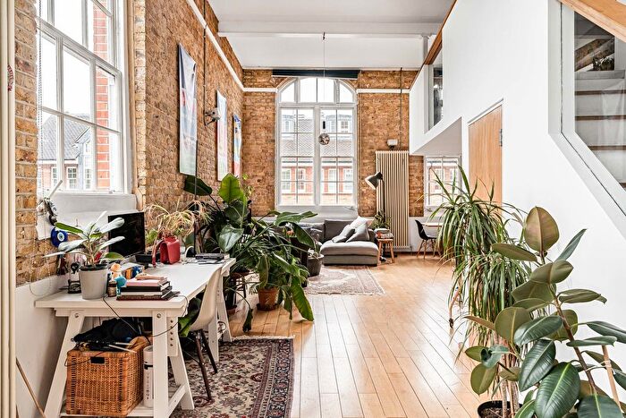 1 Bedroom Flat For Sale In Lansdowne Drive, London, E8