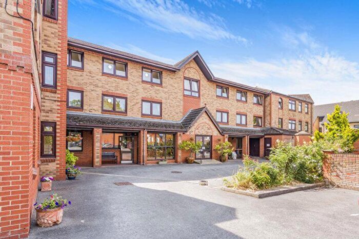 2 Bedroom Retirement Property For Sale In Guardian Court, Banbury, OX16