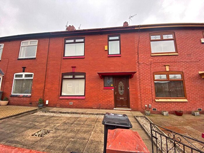 3 Bedroom Terraced House To Rent In Denton Lane, Chadderton, OL9