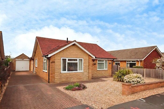 3 Bedroom Detached Bungalow For Sale In Jensen Road, Bracebridge Heath, LN4
