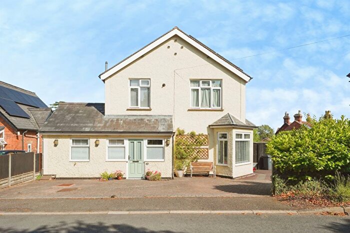 4 Bedroom Detached House For Sale In St. Peters Road, Malvern, WR14