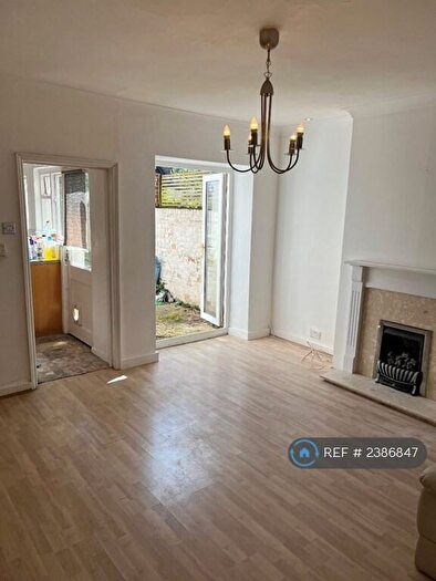 1 Bedroom Flat To Rent In Port Hall Place, Brighton, BN1