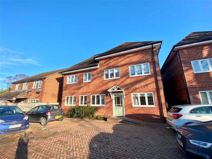 1 Bedroom Flat To Rent In Reading Road, Winnersh, Wokingham, Berkshire RG41