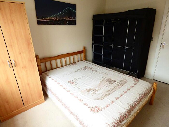 Flat To Rent In Holly Street, The Academy, Luton, LU1