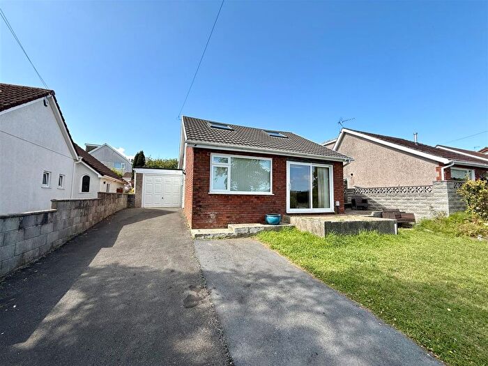3 Bedroom Detached Bungalow For Sale In Ddol Road, Dunvant, Swansea, SA2
