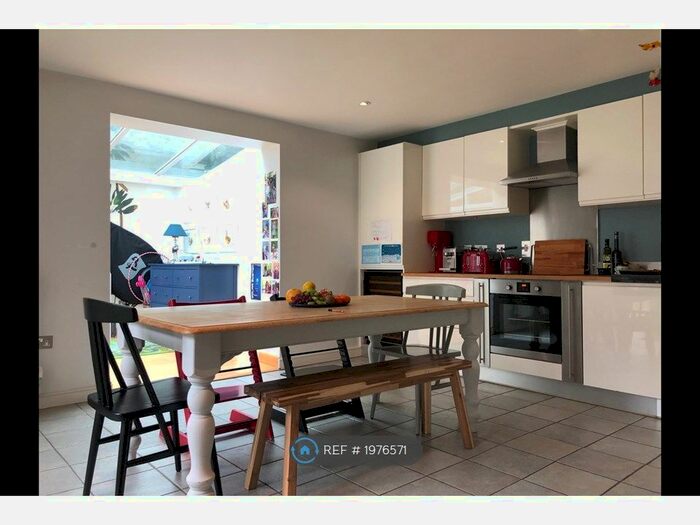 4 Bedroom End Of Terrace House To Rent In Charter Building, London, SE10