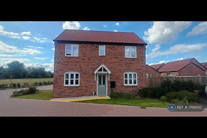 3 Bedroom Detached House To Rent In Calcraft Drive, Bottesford, Nottingham, NG13
