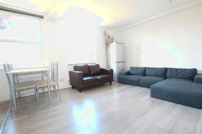 4 Bedroom Flat To Rent In Gould Terrace, London, E8
