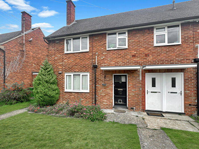 1 Bedroom Maisonette For Sale In Gray Road, Cambridge, CB1