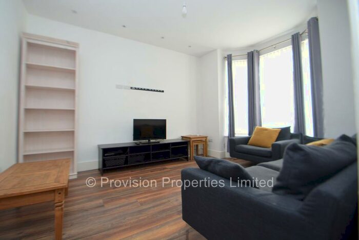 2 Bedroom Terraced House To Rent In Burley Lodge Road, Hyde Park, Leeds, LS6