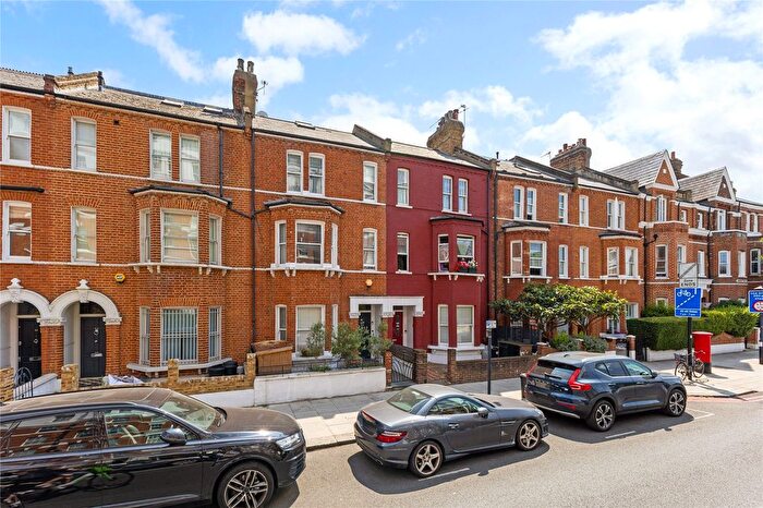 5 Bedroom Detached House To Rent In Cambridge Road, Battersea, SW11