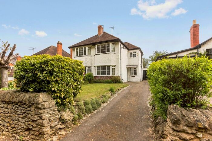 3 Bedroom Semi-Detached House To Rent In Cirencester Road, Charlton Kings, Cheltenham, GL53