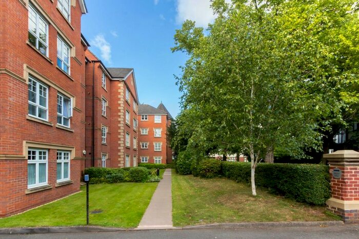 2 Bedroom Flat To Rent In St. Andrews Road, Droitwich, WR9