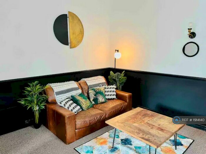 1 Bedroom Flat To Rent In Station Road, Southwell, NG25