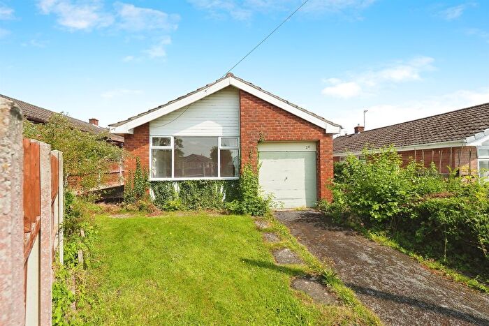 2 Bedroom Detached Bungalow For Sale In Wren Park Close, Belper, DE56