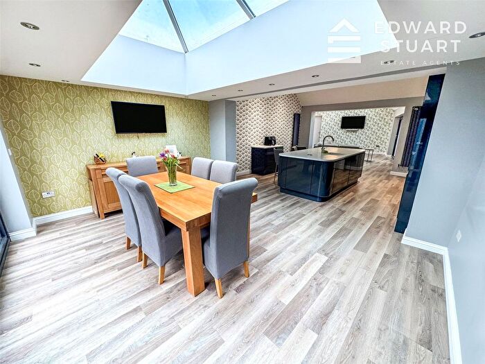 3 Bedroom Detached House For Sale In Wisbech Road, Thorney, Peterborough, Cambridgeshire, PE6