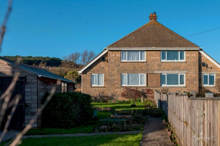 3 Bedroom Semi-Detached House For Sale In Chilton Lane, Brighstone, Newport, PO30
