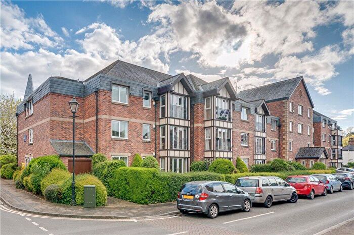 2 Bedroom Apartment For Sale In Williamson Close, Ripon, North Yorkshire, HG4
