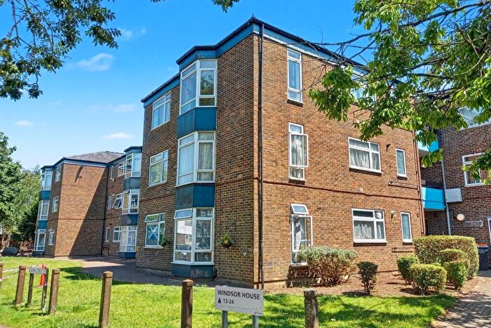 1 Bedroom Flat For Sale In Winchester, SO23