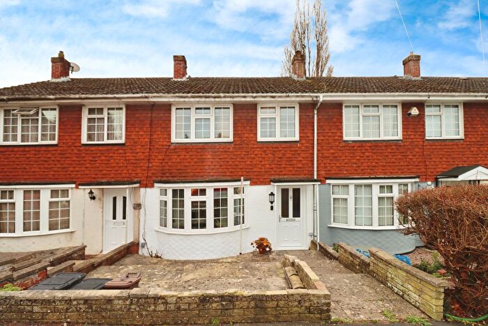 3 Bedroom Terraced House For Sale In Rowan Close, Bristol, BS16