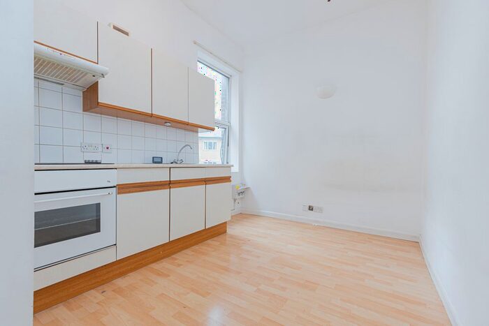 Studio To Rent In Rowhill Road, London, E5