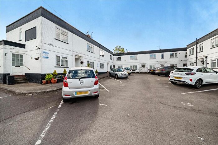 2 Bedroom Maisonette To Rent In Farthing Court, Halfpenny Lane, Sunningdale, Berkshire, SL5