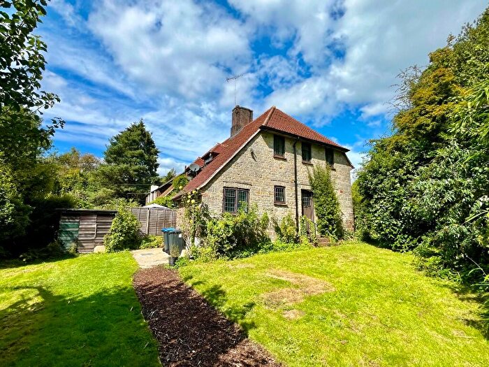 3 Bedroom Semi-Detached House To Rent In Nymans Cottages, RH17