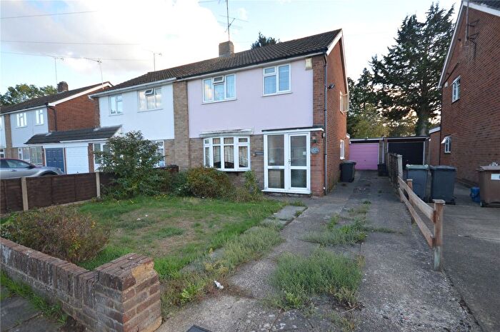 3 Bedroom Semi Detached House For Sale In Homerton Road, Luton, Bedfordshire, LU3