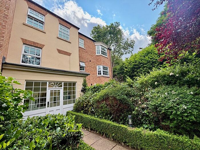 2 Bedroom Property To Rent In Meadow Vale Close, Yarm, TS15