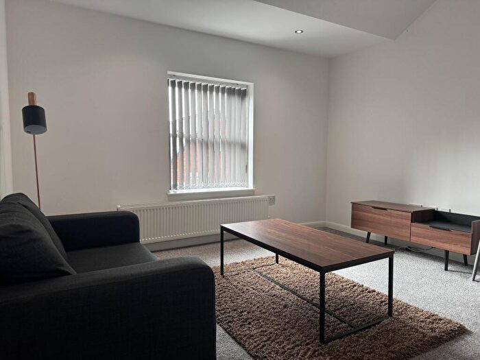 1 Bedroom Flat To Rent In Station Terrace, - Waltons Parade, Preston, PR1