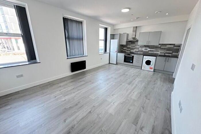 1 Bedroom Flat To Rent In Caxton Place Newport, NP20