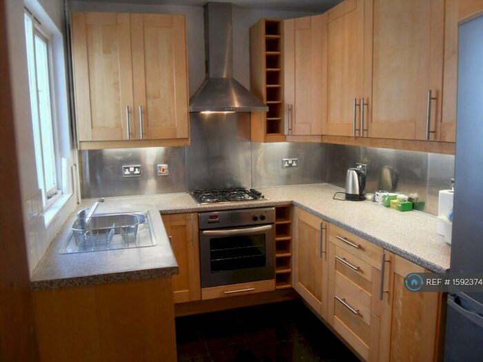 2 Bedroom Terraced House To Rent In Waterworks Cottages, Hove, BN3