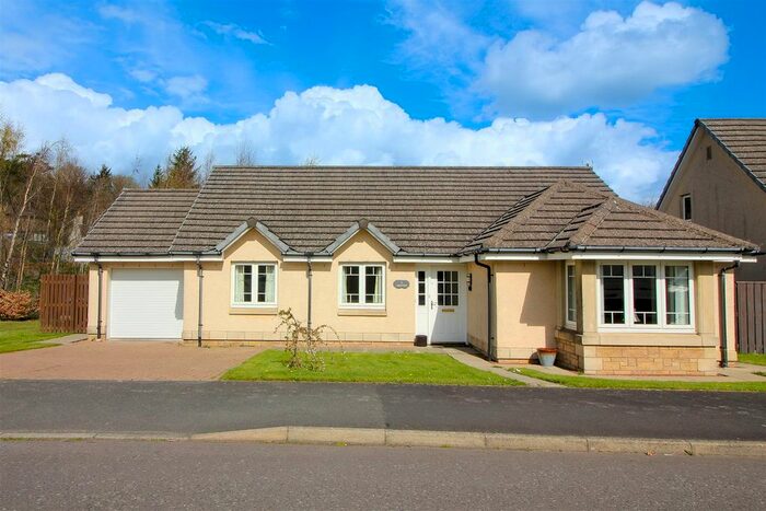 3 Bedroom Detached Bungalow For Sale In Paterson Gardens, Hawick, TD9