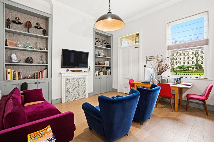 2 Bedroom Flat To Rent In Ashgrove House, Bessborough Gardens, SW1V