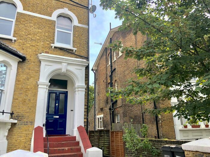1 Bedroom Flat To Rent In Canning Road, Addiscombe, Croydon, CR0