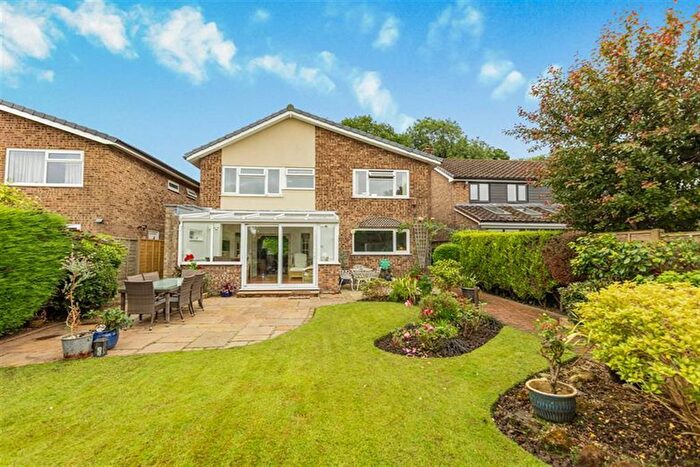 4 Bedroom Detached House For Sale In Pheasant Walk, High Legh, Knutsford, WA16