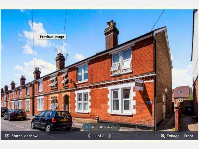 1 Bedroom Flat To Rent In Springfield Road, Guildford, GU1