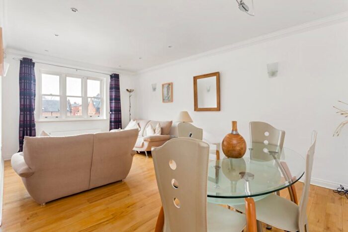 2 Bedroom Apartment To Rent In Longbourn Windsor, SL4