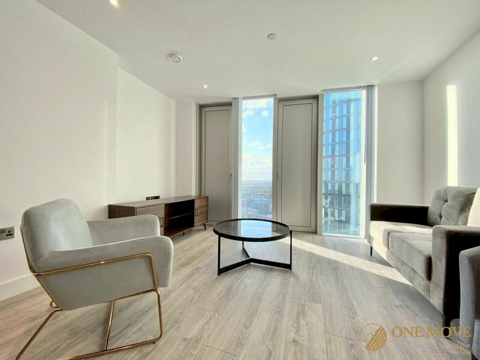 2 Bedroom Flat To Rent In The Blade, Silvercroft St, M15