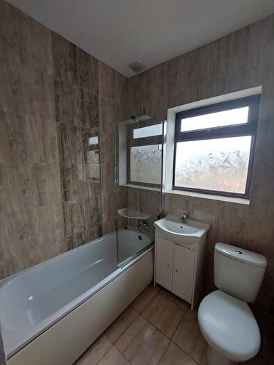 2 Bedroom Property To Rent In Wood Street, Spennymoor, County Durham, DL16