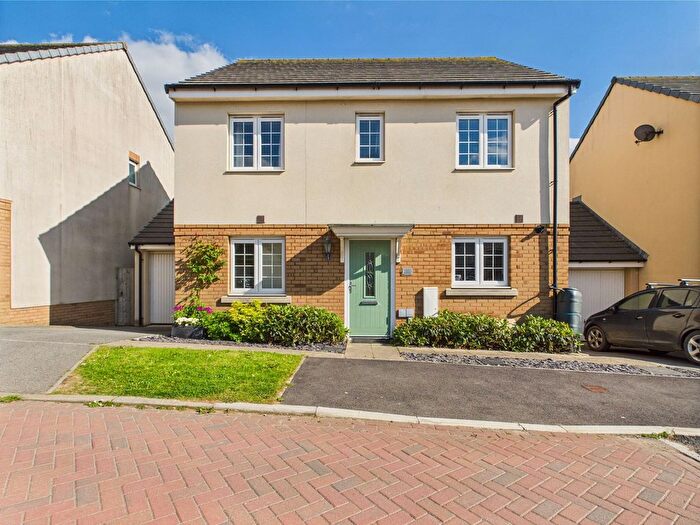 4 Bedroom Detached House For Sale In Fulmar Road, Bude, EX23