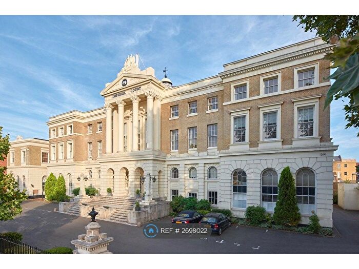 1 Bedroom Flat To Rent In Kennington Lane, London, SE11