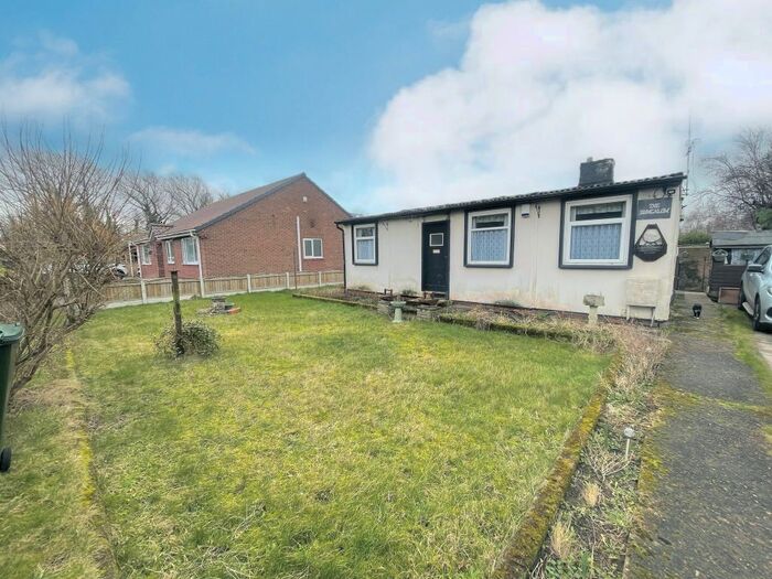 Land For Sale In Turvers Lane, Knottingley, WF11