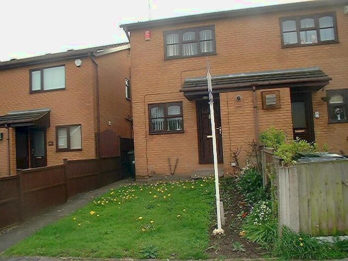 2 Bedroom Town House To Rent In Bestwood Lodge Drive, Arnold, Nottingham, NG5